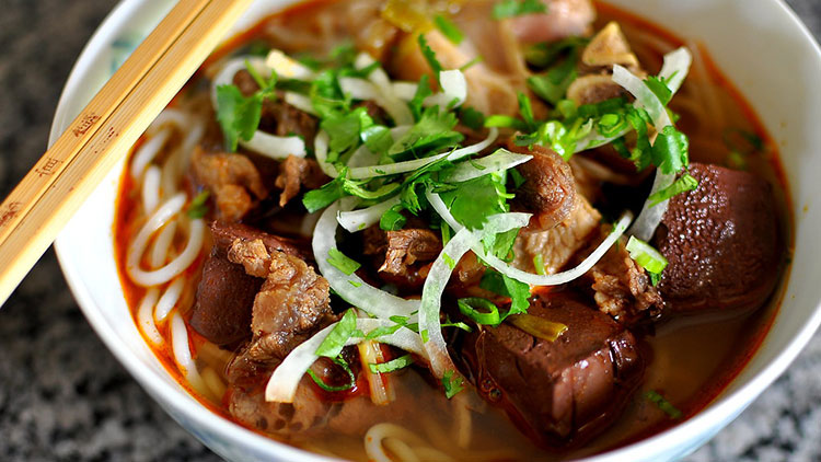 Hue spicy beef noodles