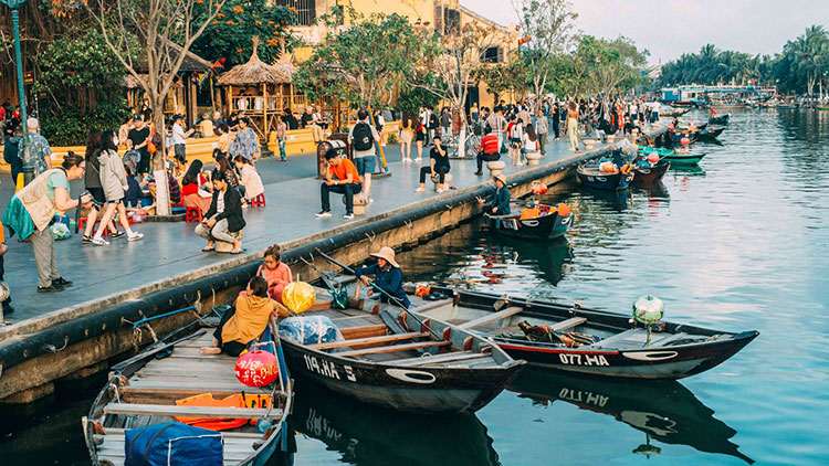 Hoai river in Hoi An