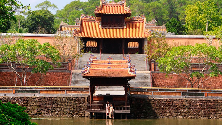 Tu Duc tomb - Hue