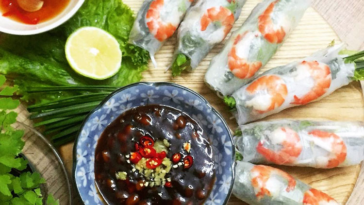 Vietnamese spring rolls