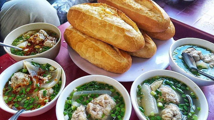 baguette with shumai bowl