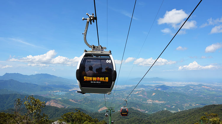 Ba Na Hills cable car