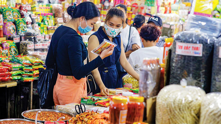 Inside Dong Ba market - Hue