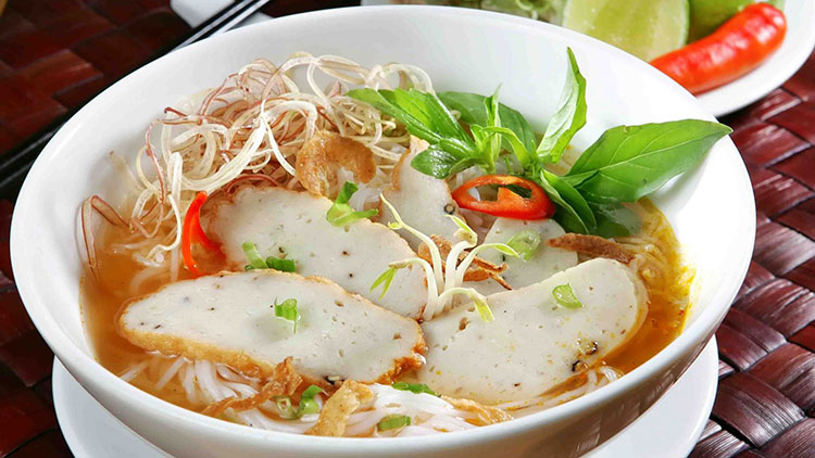 Vietnamese fish cake thick noodles soup