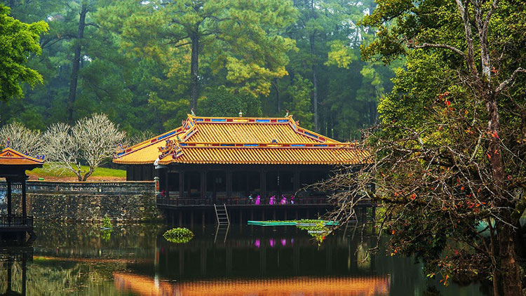 Tu Duc tomb - Hue