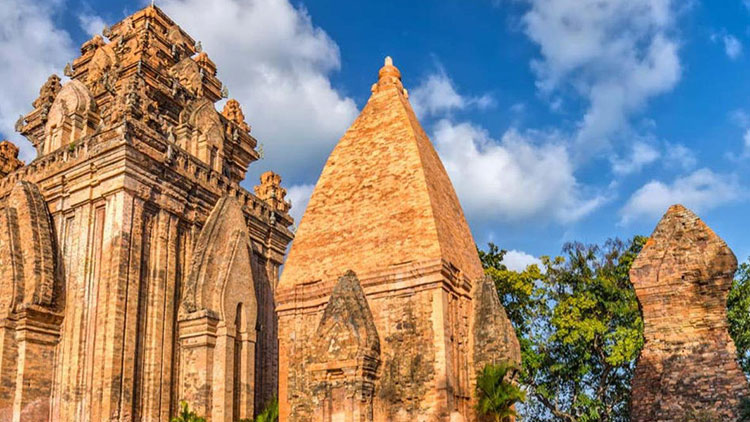 Ponagar Cham Tower